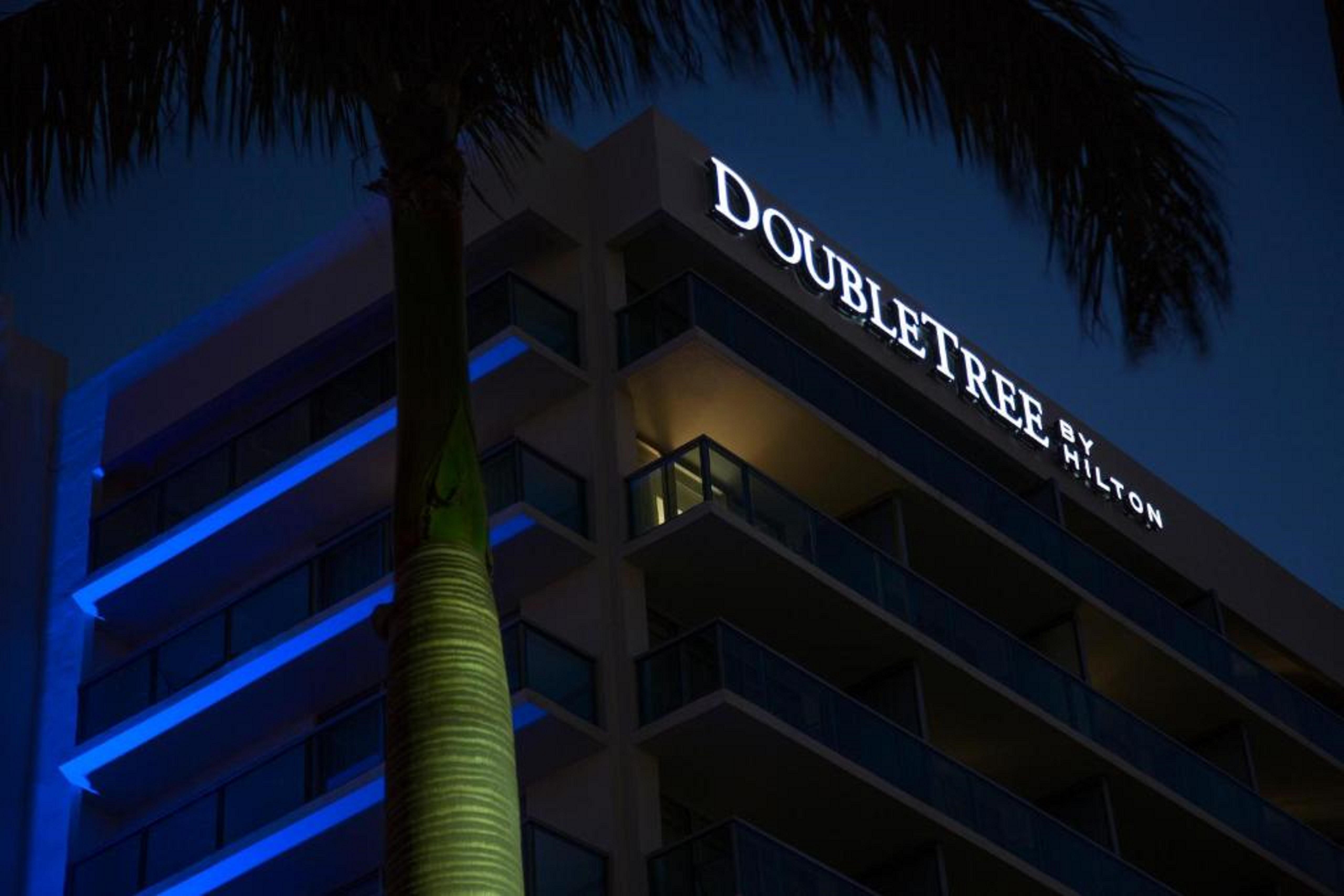 Doubletree Resort Hollywood Beach Extérieur photo